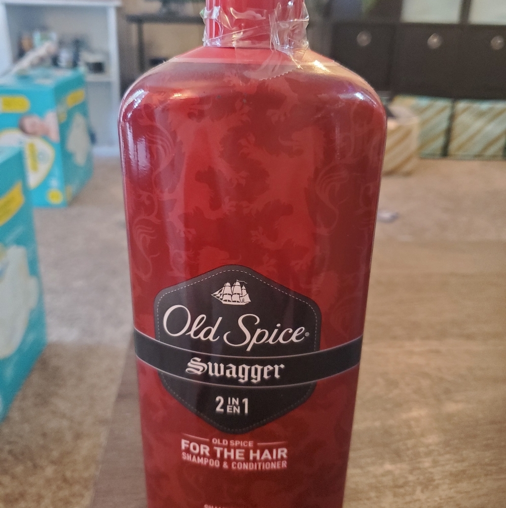 Old spice Swagger shampoo, conditioner combo body wash 25.3 & 16 oz